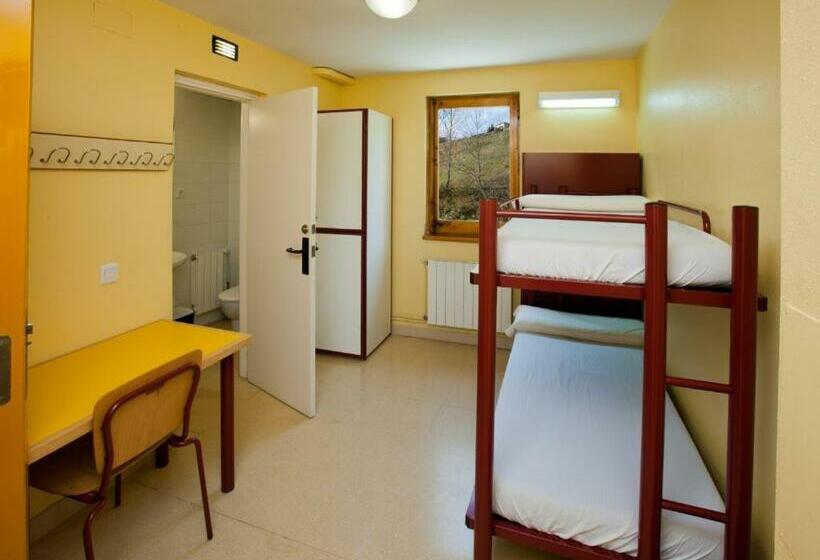 Номер Стандарт, Alberg La Molina Xanascat
