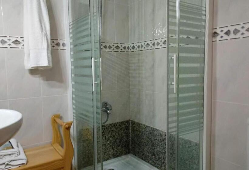 חדר סטנדרט, Hostal Almenara