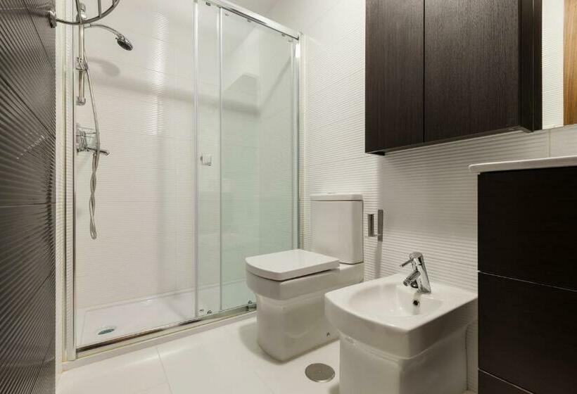 اتاق استاندارد, Hostal Arriola
