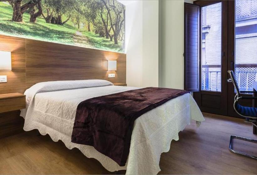 اتاق استاندارد, Hostal Arriola