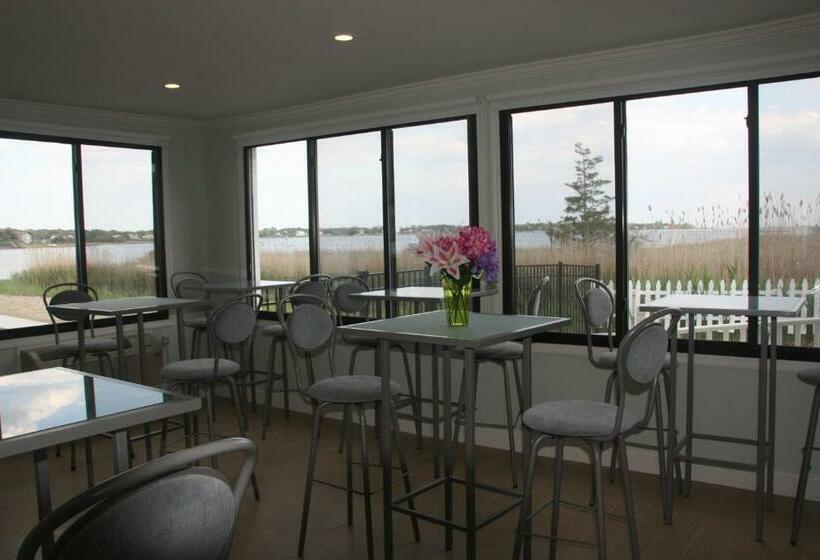 Номер Стандарт с Балконом, Bayview Resort