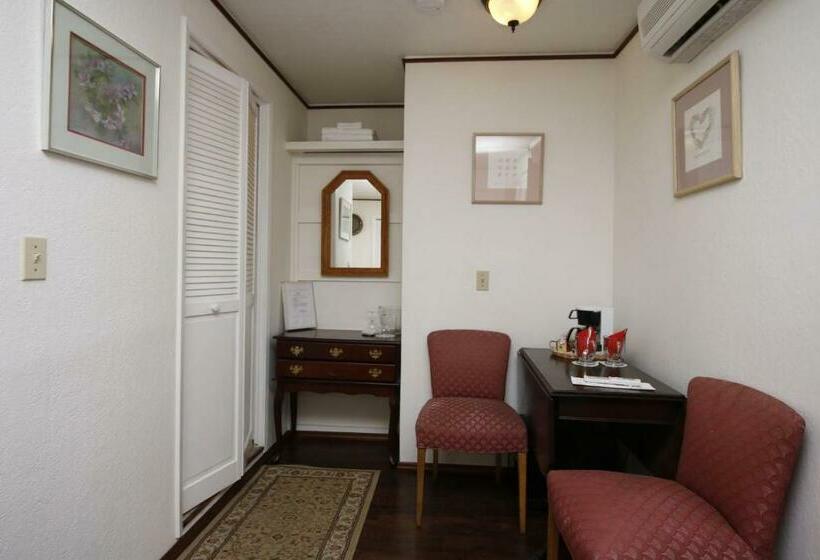 스탠다드 내측 룸, Bradford Place Inn & Gardens