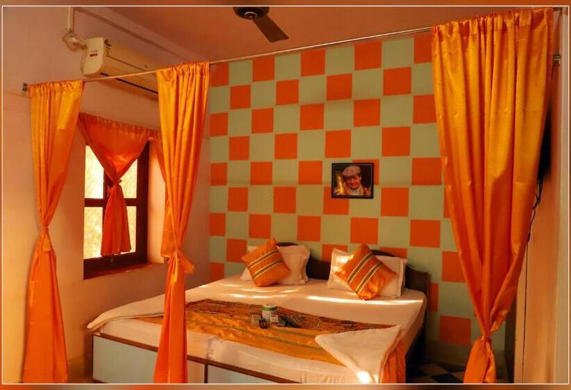 Quarto Estandar, Renuka