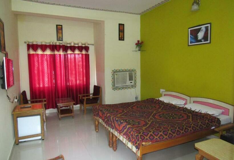 اتاق لوکس, Prem Villas Pushkar