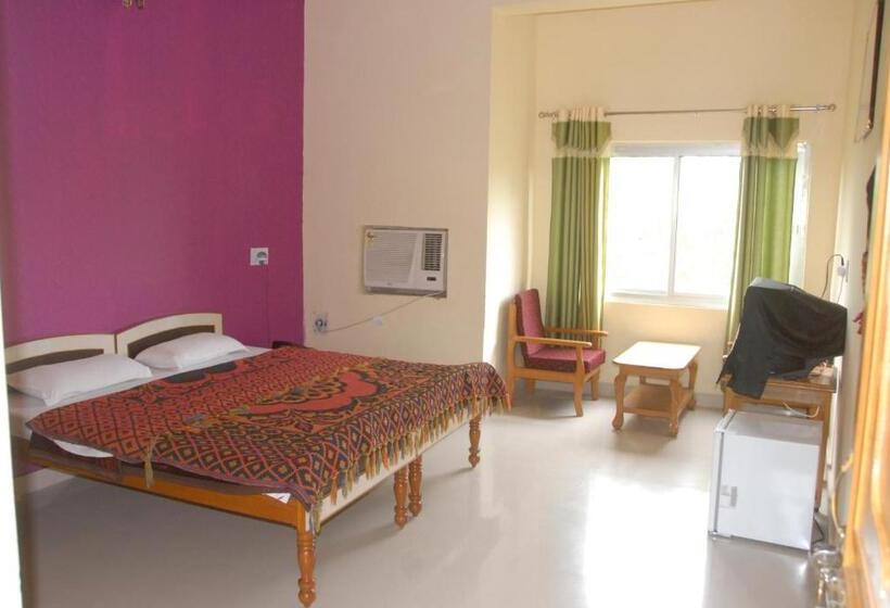 اتاق لوکس, Prem Villas Pushkar