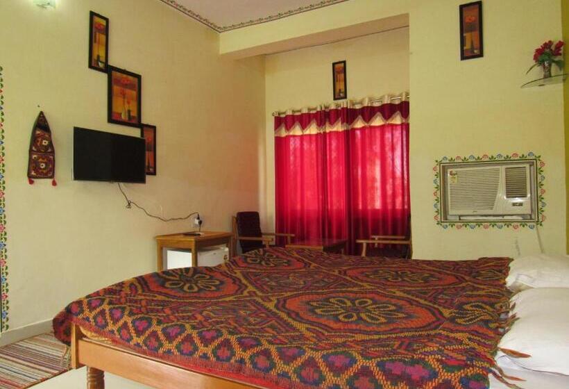اتاق لوکس, Prem Villas Pushkar