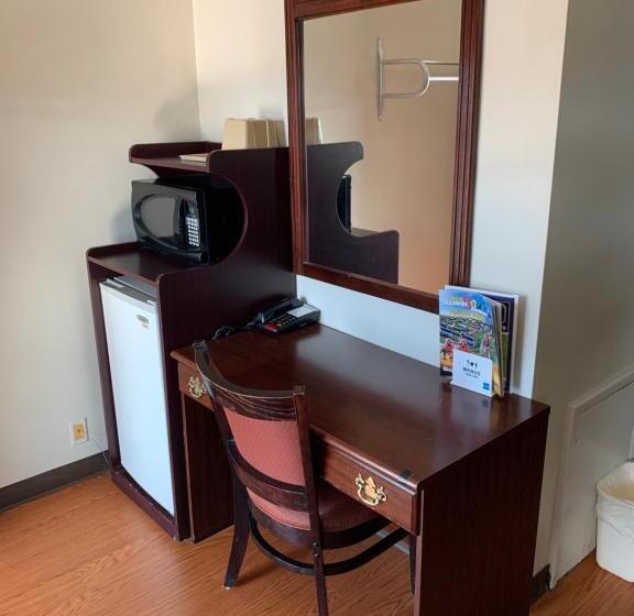 Стандартный Номер Кровать Кинг, Gas Lite Motel Lawrenceville