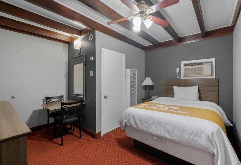 Номер Стандарт, Budget Lodge