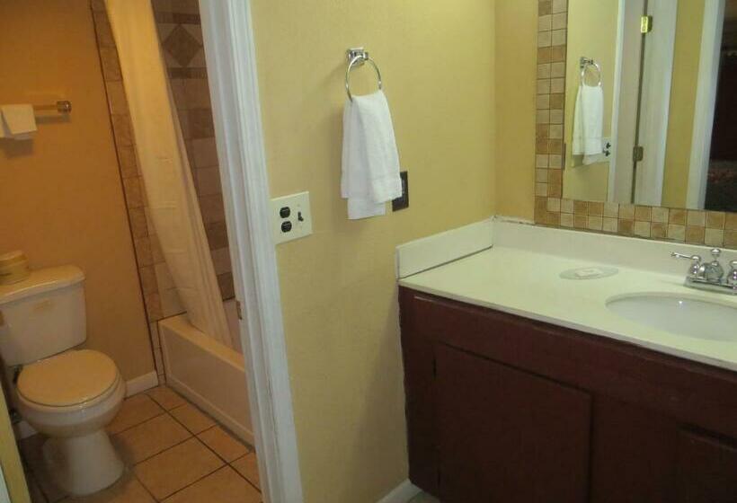 Номер Deluxe, Executive Inn Wichita