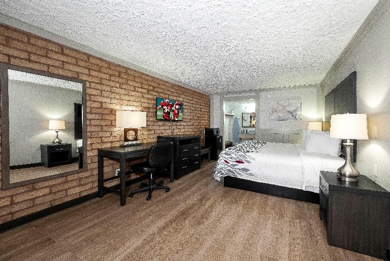 Номер Deluxe Кровать Кинг, Red Roof Inn Monroe