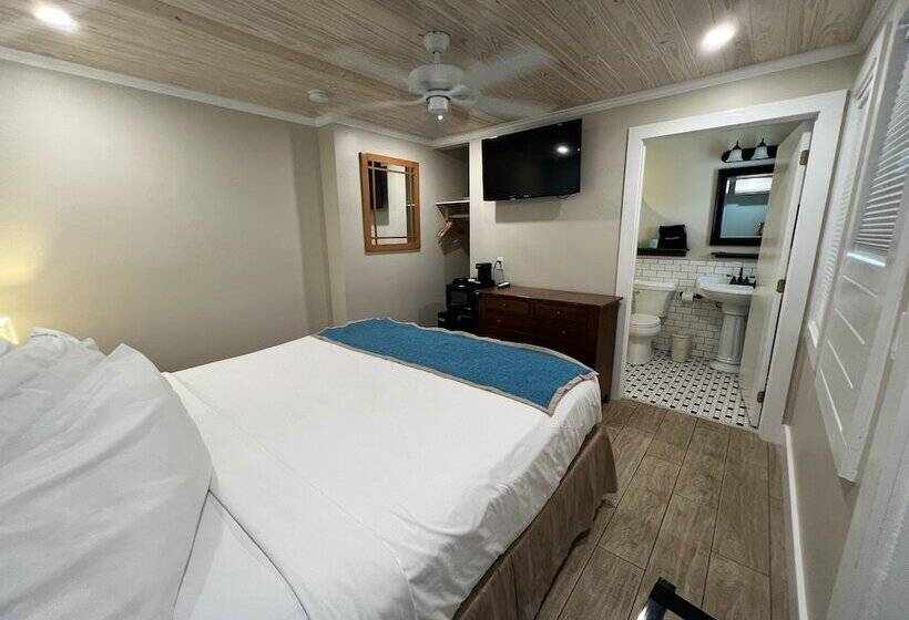 חדר סטנדרט עם מיטת קינג, Seashell Motel And International Hostel