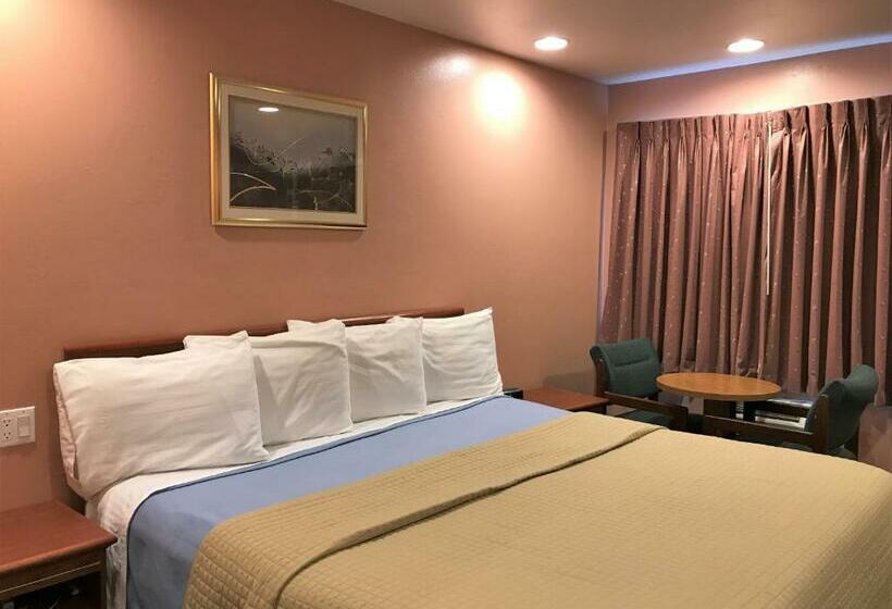 Стандартный Номер Кровать Кинг, Bestway Inn