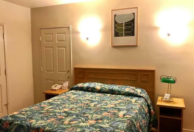 标准间, Sunrise Inn