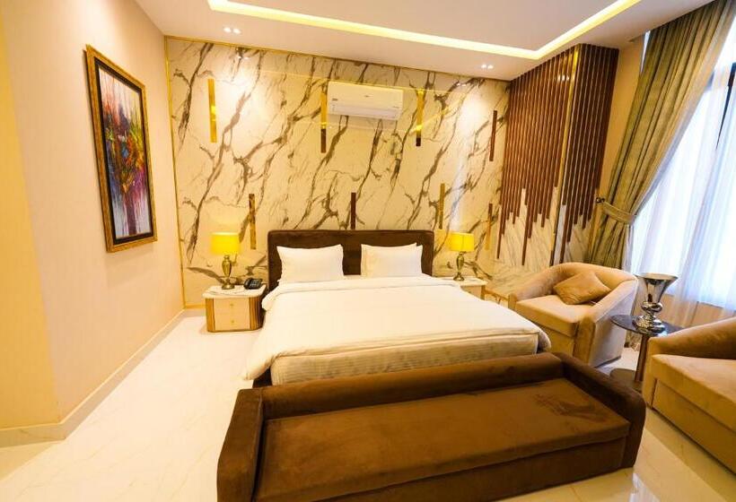سوییت سوپریور, Pavilion Suites   Premium Aparthotel In Bahria Town