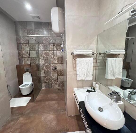 سوئیت پرزیدنت, Pavilion Suites   Premium Aparthotel In Bahria Town