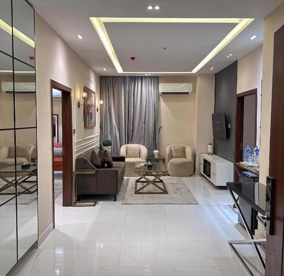 سوییت خانوادگی, Pavilion Suites   Premium Aparthotel In Bahria Town