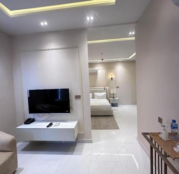 سوییت اجرایی, Pavilion Suites   Premium Aparthotel In Bahria Town