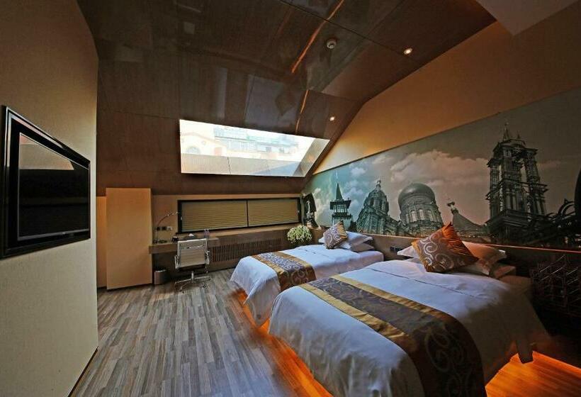 Camera Deluxe, Harbin Kai Rui