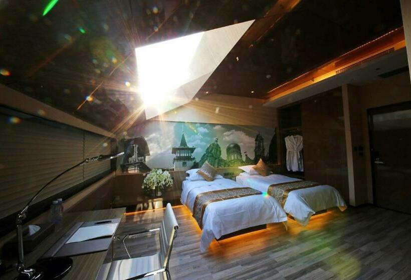 Camera Familiare, Harbin Kai Rui