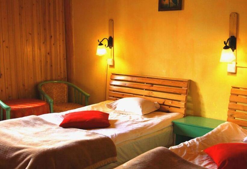 غرفة قياسية, Shangri La Lao Shay Youth Hostel