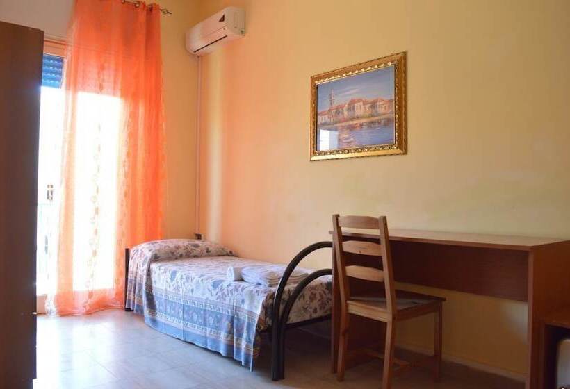 Четырехместный Номер Стандарт, B&b Scalea Rooms