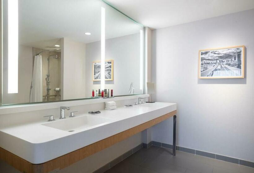 Quarto Standard Cama King, Marriott Marquis Chicago