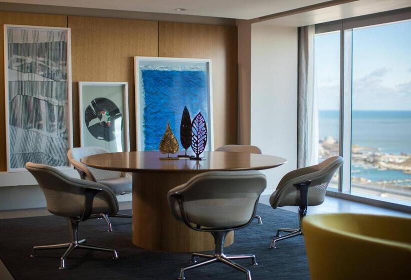 Suite, Marriott Marquis Chicago