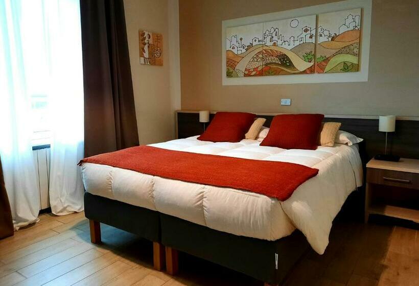 اتاق استاندارد, Art Hotel Pietrasanta