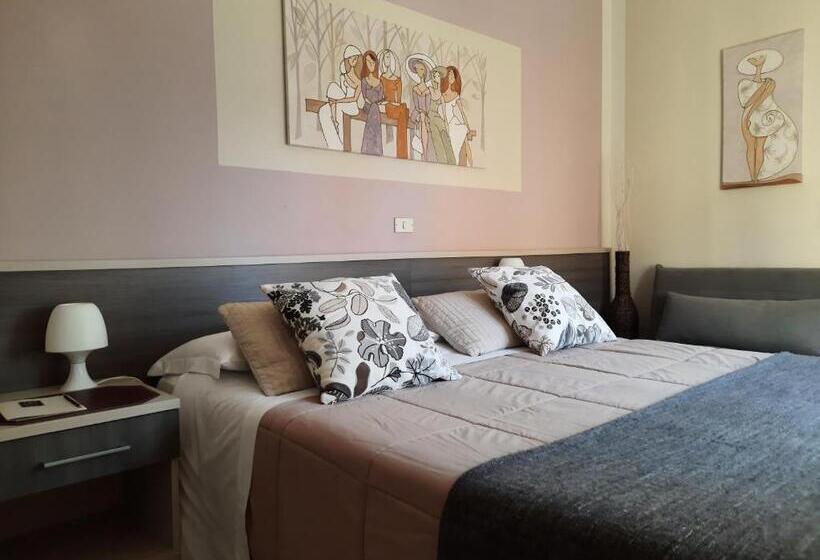 اتاق استاندارد سه نفره, Art Hotel Pietrasanta