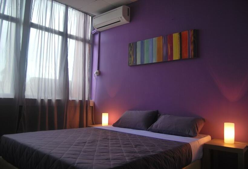 Quarto Estandar, Borneo Seahare Guesthouse   Hostel