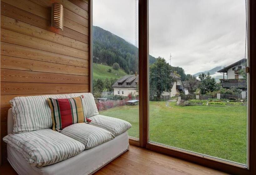 דירת חדר, Steinhauswirt