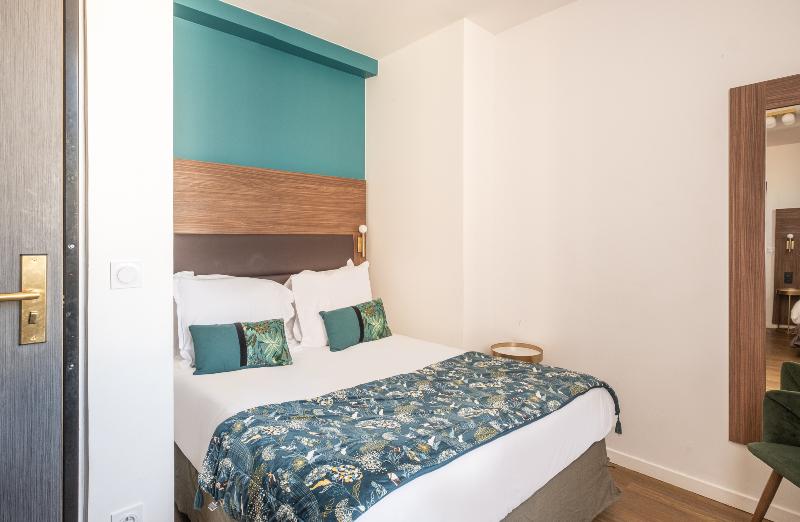 Habitació Triple Comfort, The Originals Boutique, Hôtel Le Marignan,le Havre Centre Gare