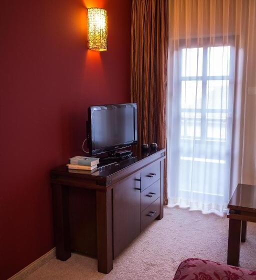 Номер Стандарт с Балконом, Family Hotel Strannopriemnitza