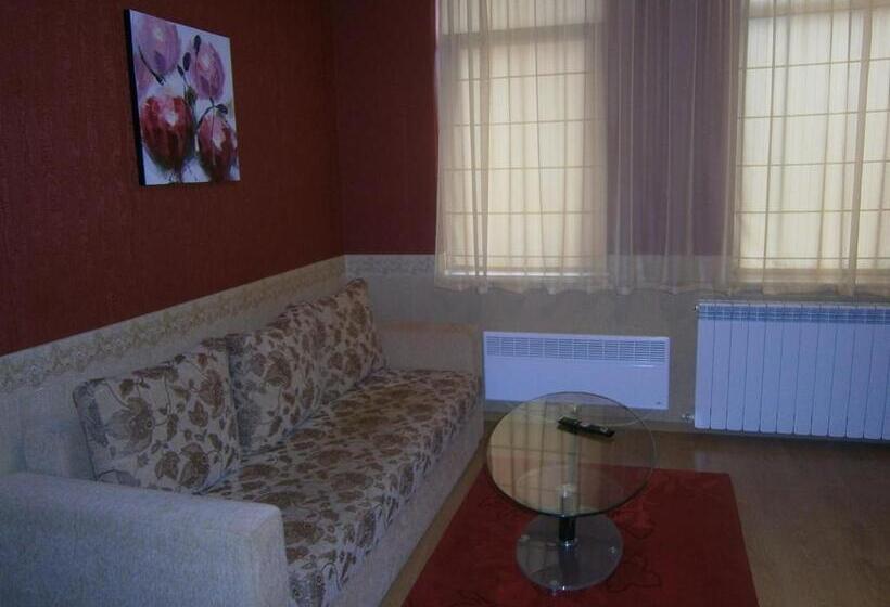 Люкс Повышенной Комфортности, Evia