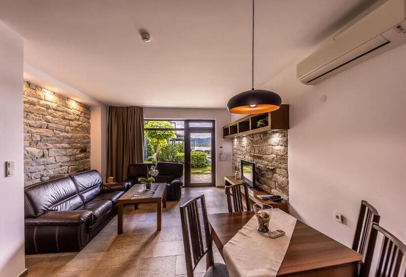 Вилла 2 Спальни, Rocca Resort