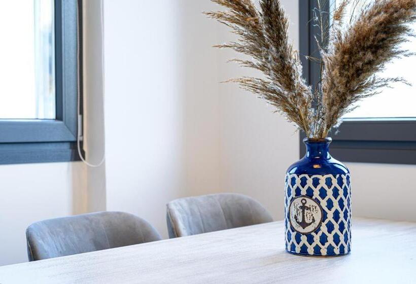Люкс Кровать Кинг, Galaria Luxury Suites