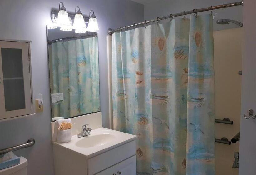 Люкс Вид на Море, Sandpeddler Inn And Suites