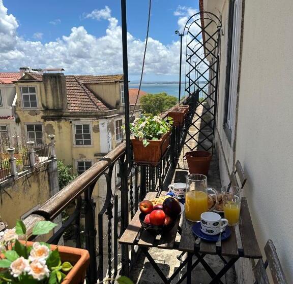 اتاق استاندارد با بالکن, Baixa Chiado Luxury Bedrooms