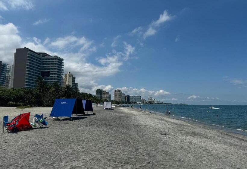 استودیوی استاندارد با چشم‌انداز دریا, Suite Lujosa Con Jacuzzi Piso 14 Vista Al Mar
