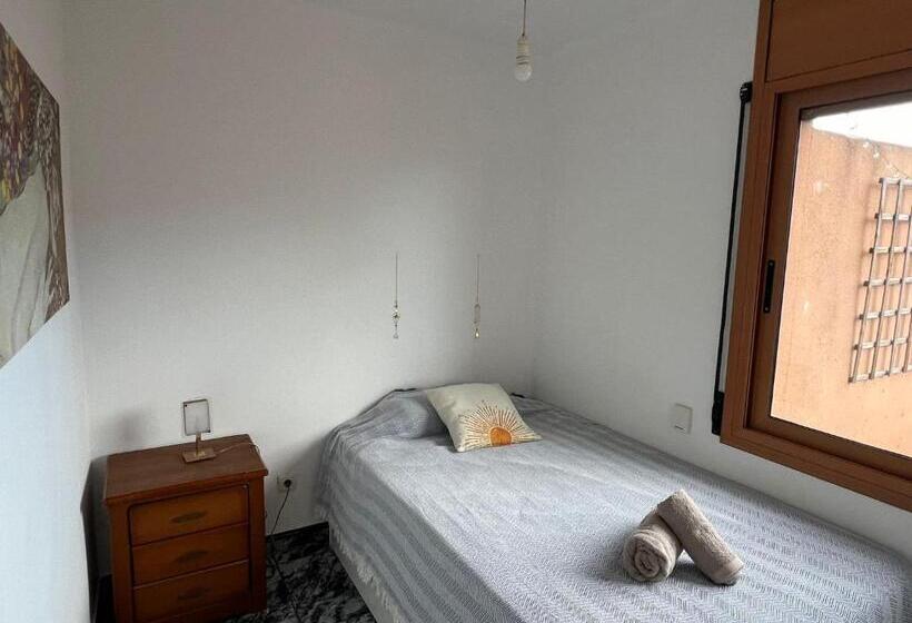 اتاق استاندارد یک نفره, Private Double Room In A Shared Penthouse With Patios