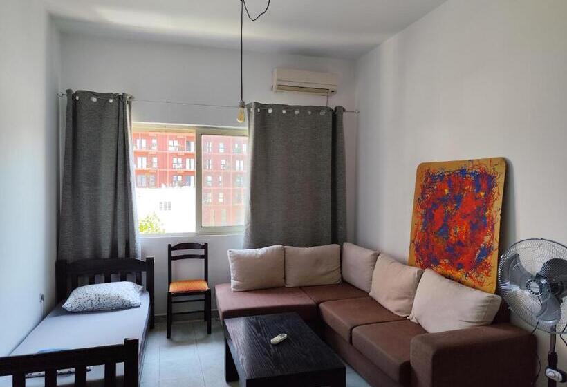 스탠다드 룸, Hostel Albania Loft