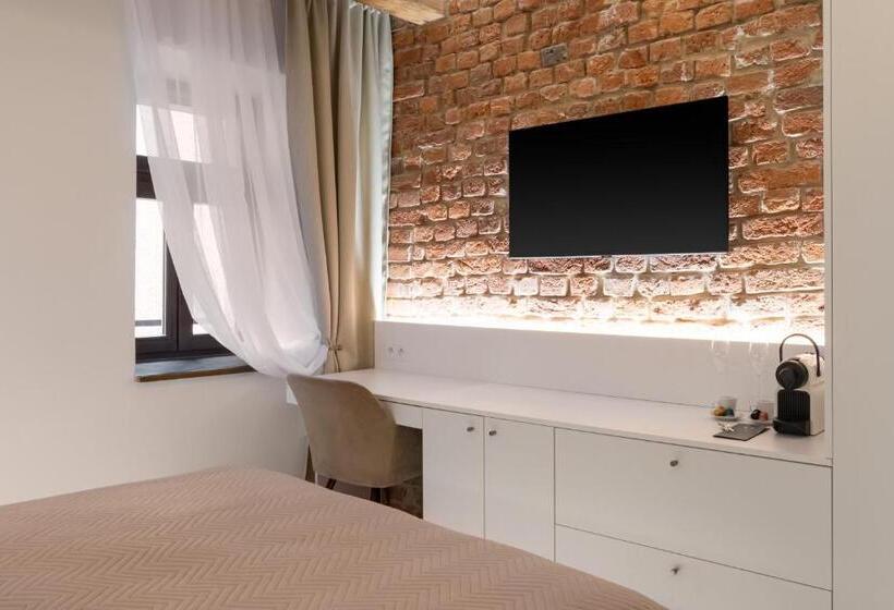 اتاق استاندارد, White Wolf Boutique Apartments