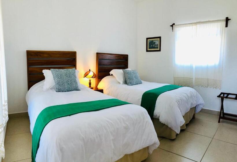 ツーベッドルーム　ヴィラ, Club Vergel Resort