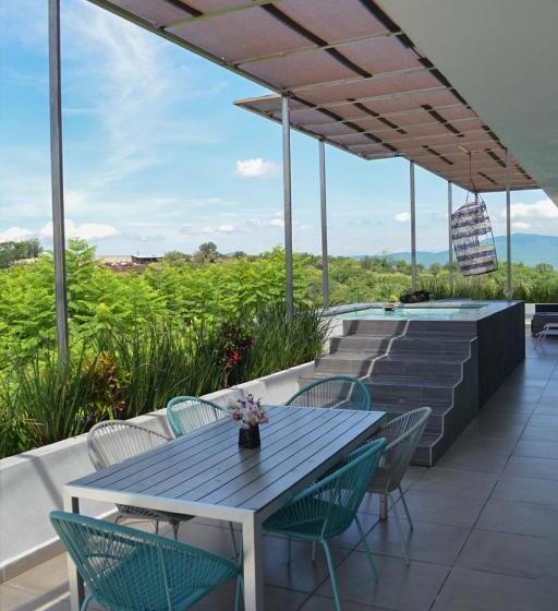 套房配有游泳池, Rancho Macloy Hotel Spa & Social Events