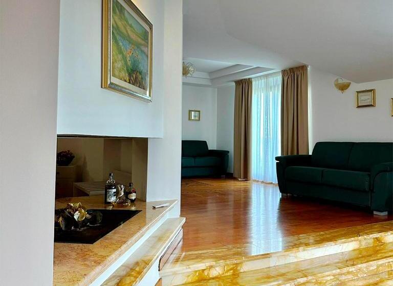 اتاق لوکس با چشم‌انداز دریا, Elimar Villa & Pool