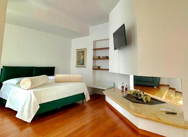 اتاق لوکس با چشم‌انداز دریا, Elimar Villa & Pool