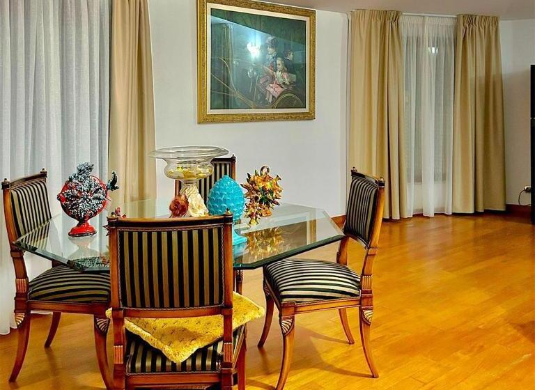 اتاق لوکس با چشم‌انداز دریا, Elimar Villa & Pool