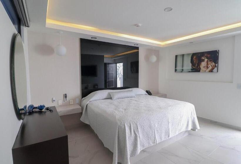 标准间, Casa Tabachín