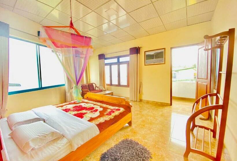 Quarto Deluxe com Balcão, Sri Lak Residence
