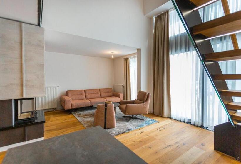 آپارتمان 3 خوابه, Aparthotel Phoenix